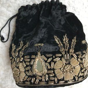 Antique 1914 Edwardian Velvet Gold Threaded Purse